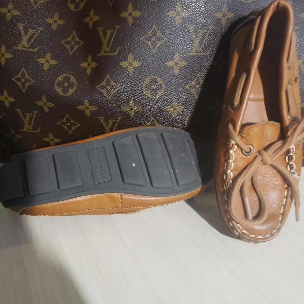 Coln Haan Shoes - Picture 3 of 3